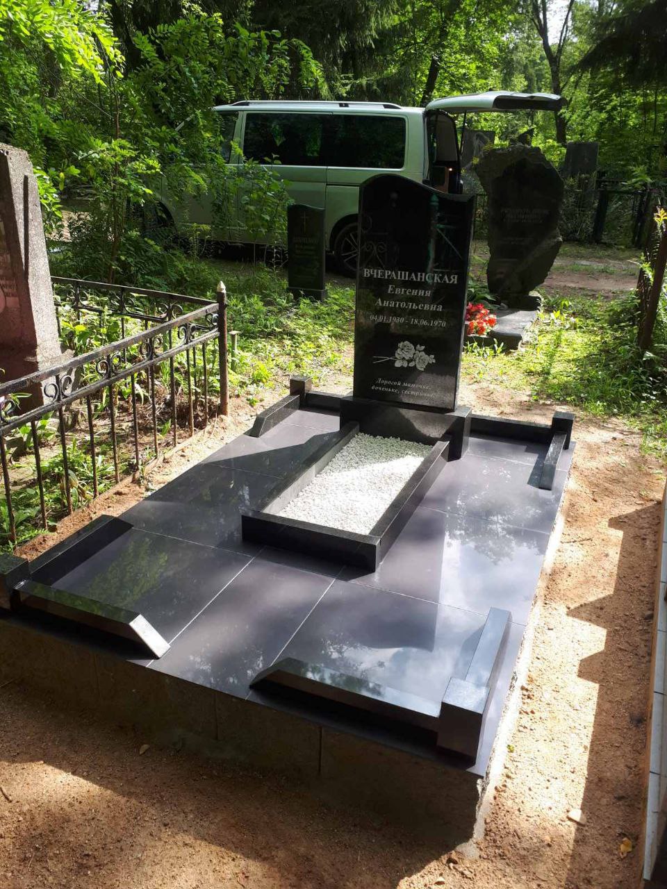 установка памятника цена